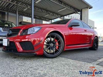 Mercedes Benz C63 Performance Package